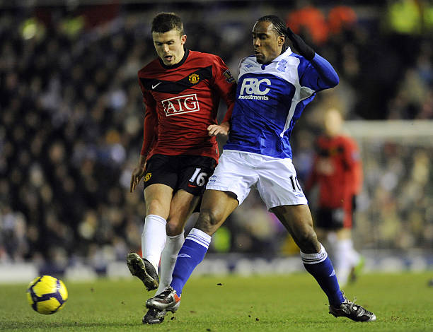 耐克通过一 耐克通过一