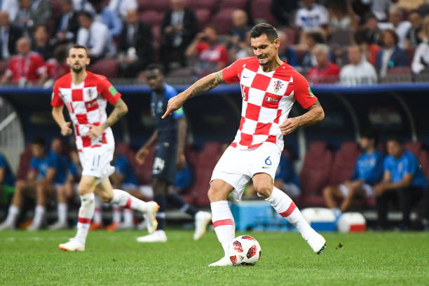 万欧元的年 万欧元的年