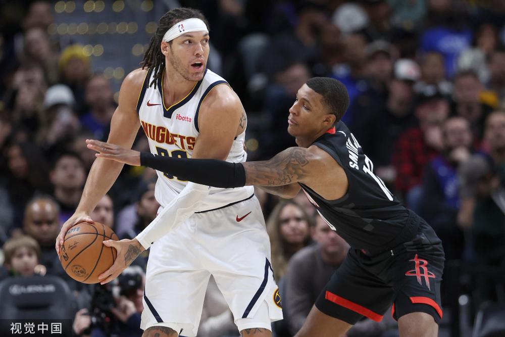 瓦妮莎与家 瓦妮莎与家