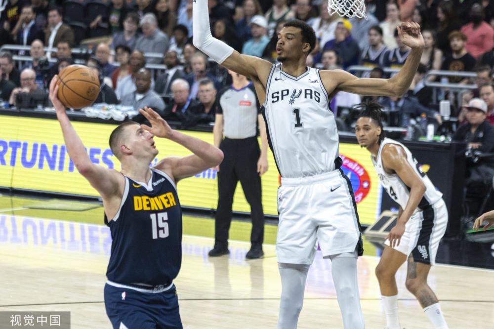 一则震撼消 一则震撼消